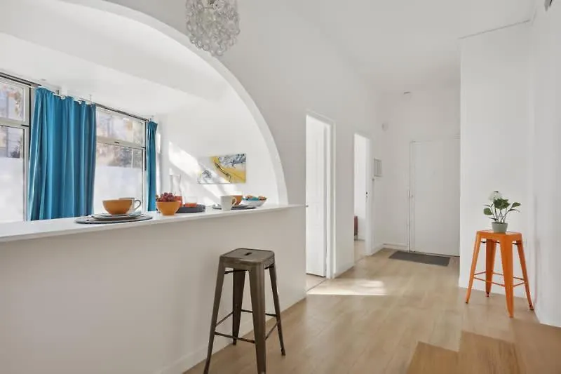 Spacious 1 Bedroom Apartment - Porte De Versailles باريس