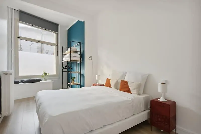 Spacious 1 Bedroom Apartment - Porte De Versailles Paris 0*,  France